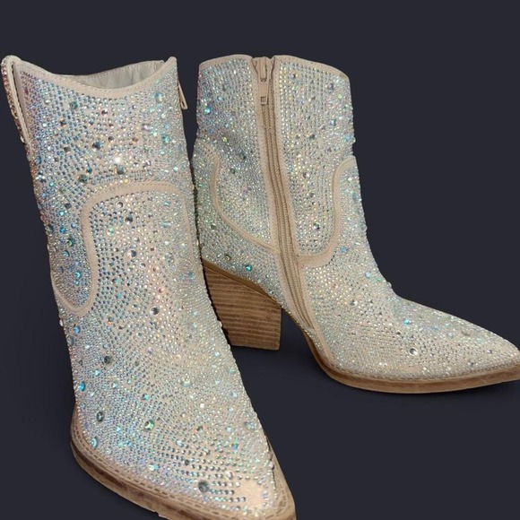 Shoes - RHINESTONE SILVER WHITE ANKE COWBOY BOOTS BLING SPARKLING LADIES 8.5